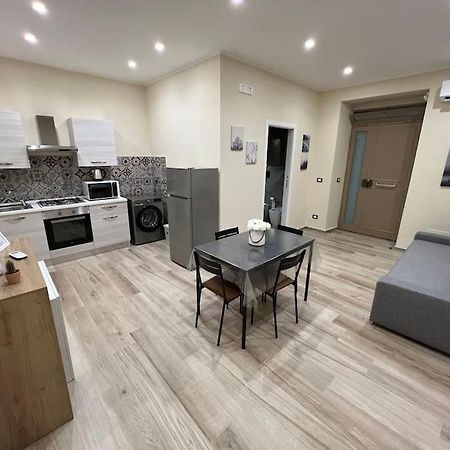 La Dimora Etnea Apartman Catania-Fontanarossai nemzetközi repülőtér Kültér fotó