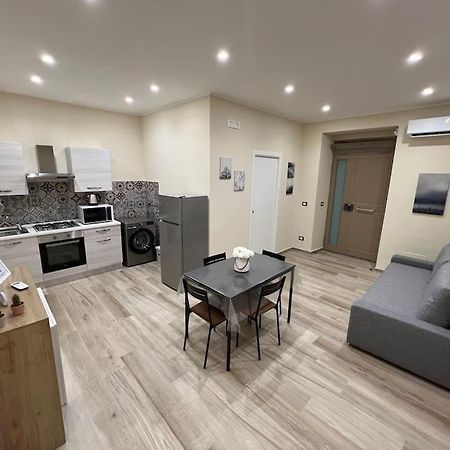 La Dimora Etnea Apartman Catania-Fontanarossai nemzetközi repülőtér Kültér fotó