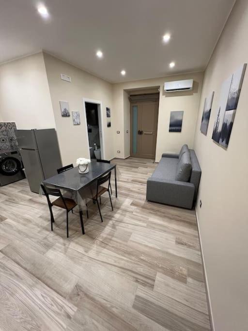 La Dimora Etnea Apartman Catania-Fontanarossai nemzetközi repülőtér Kültér fotó