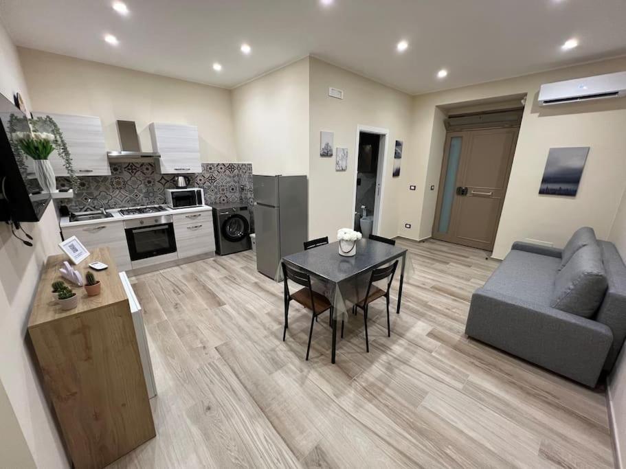 La Dimora Etnea Apartman Catania-Fontanarossai nemzetközi repülőtér Kültér fotó
